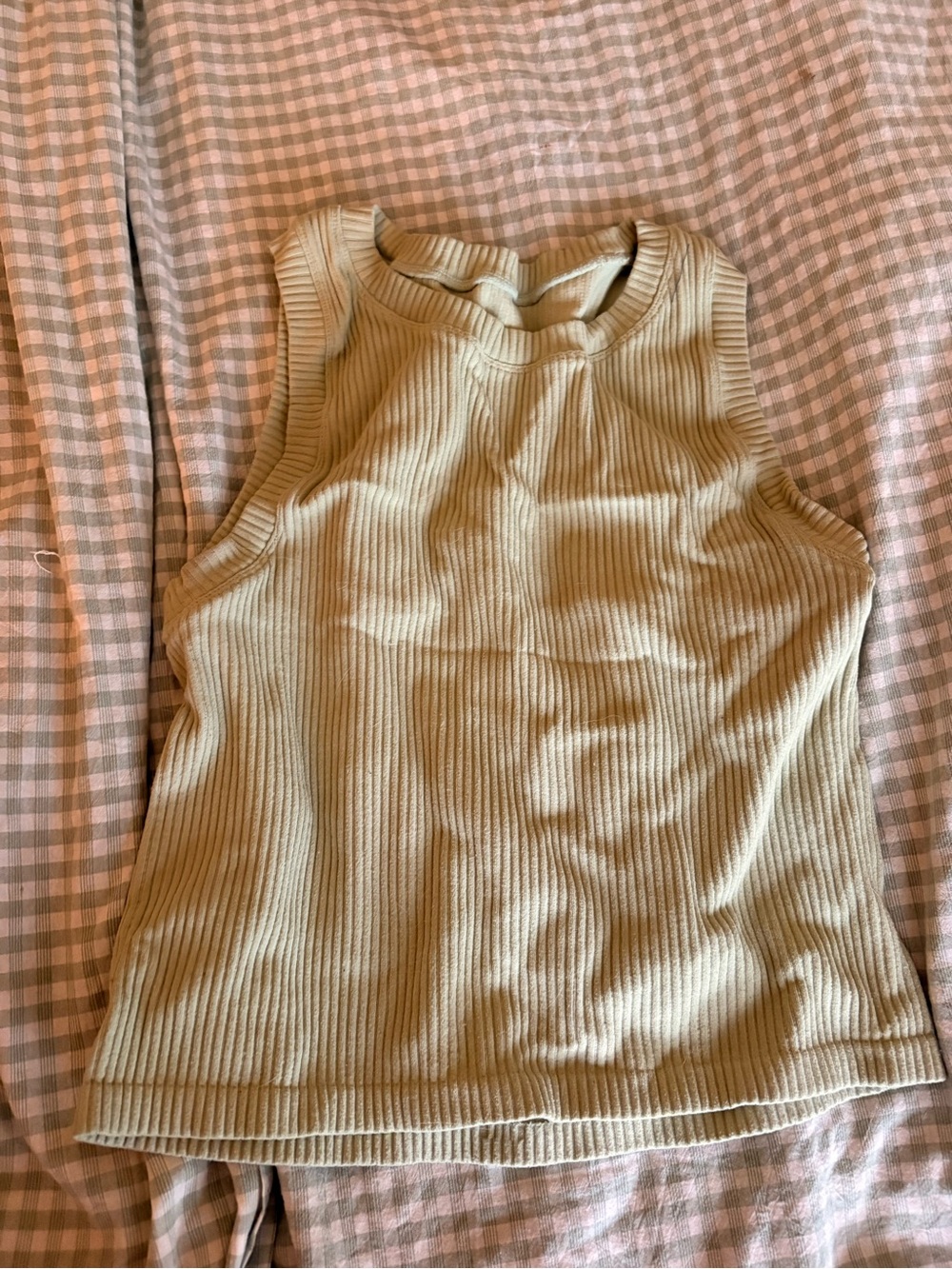 Sleeveless Ribbed Tank Top - green
